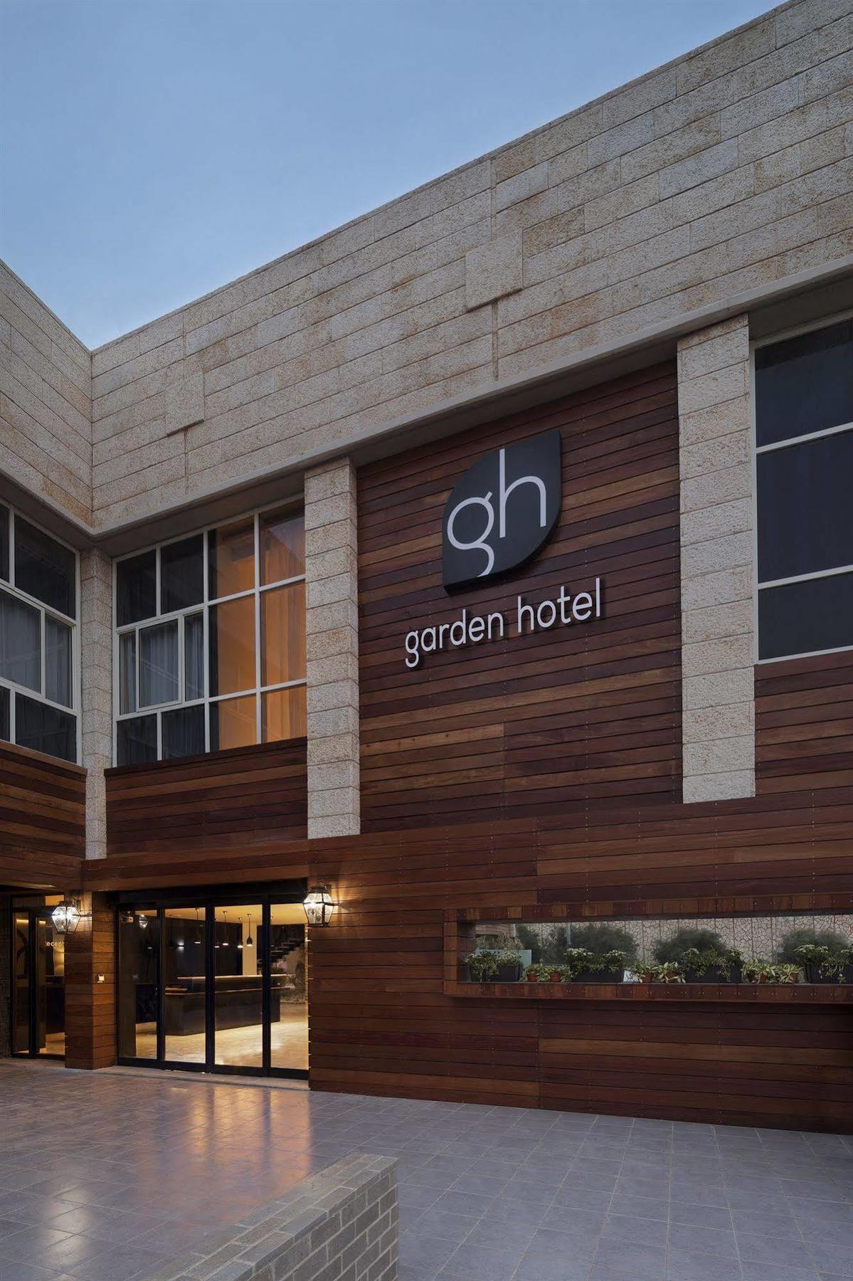Garden Hotel Boutique & Events Хайфа Екстериор снимка